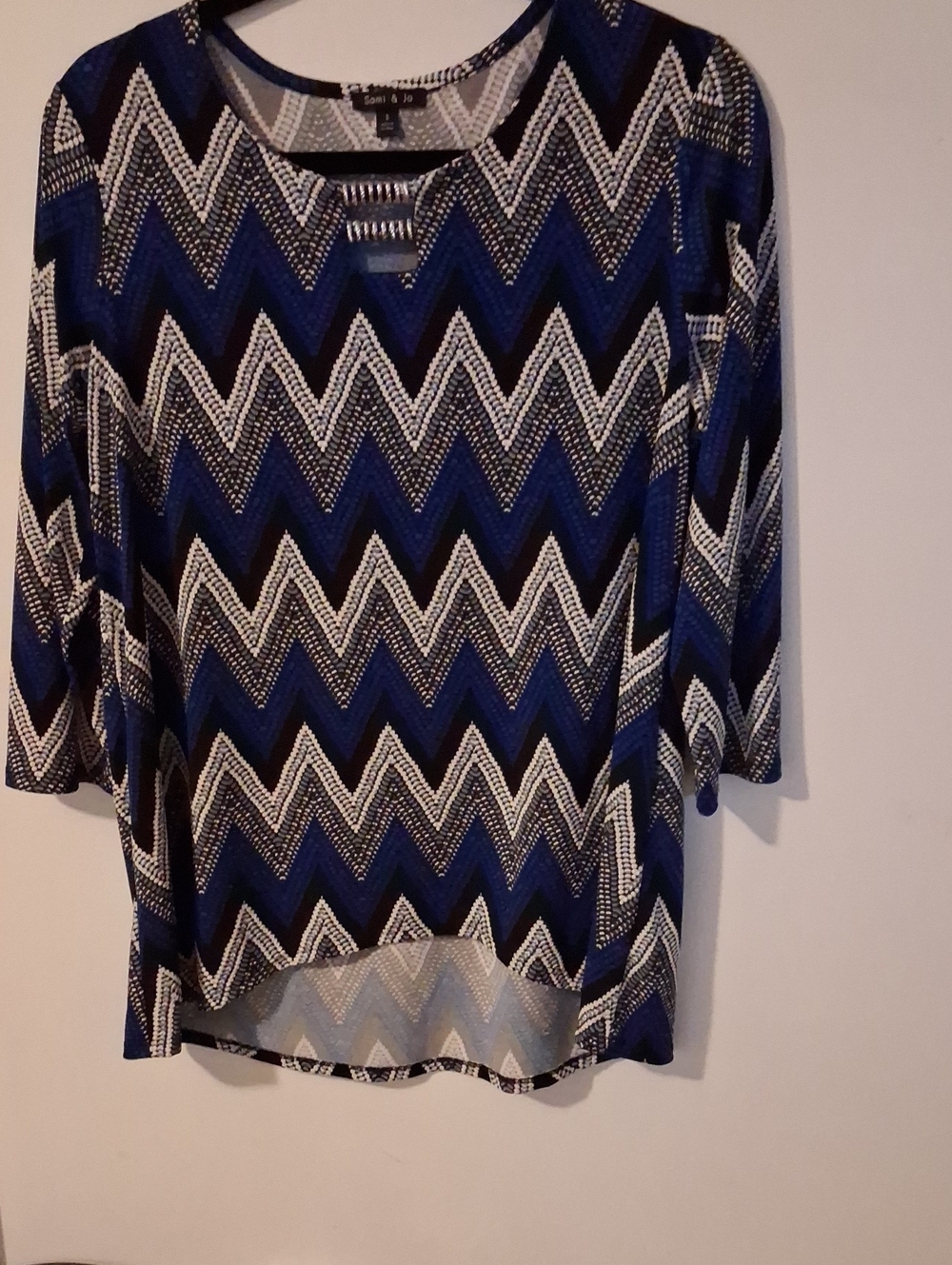 Sami & Jo Navy, Black and White Chevron Scoop Neck Tunic